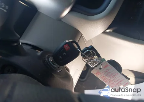 2016 Toyota Highlander Le V6 from USA, damaged, VIN 5TDBKRFH8GS281511